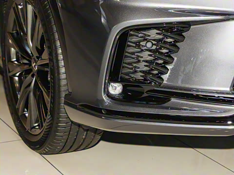 2025�� 500h ����F SPORT Performance