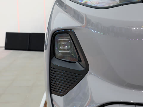 2025�� 210km ������