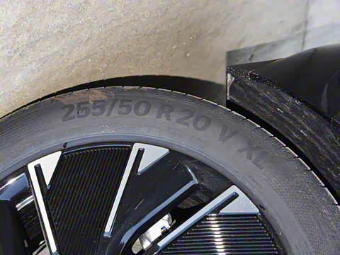 2024�� Pro+���̰�