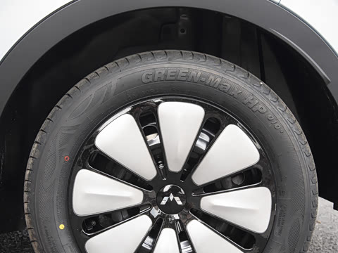 2025�� 410km ��Ϭ������