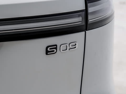 2025�� ����Ultra+ �߶���