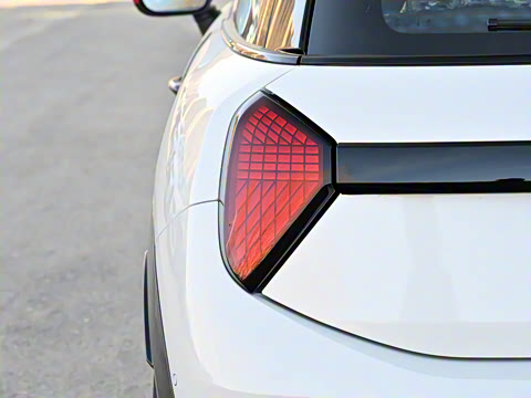 2025�� JOHN COOPER WORKS