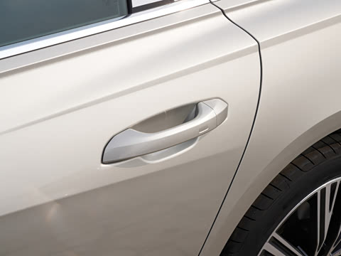 2025�� 45 TFSI quattro ��ѡ������