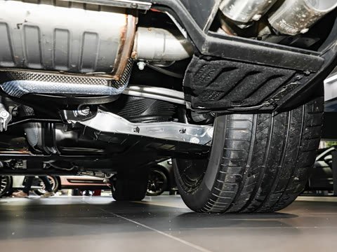 2025�� Cayenne S E-Hybrid 3.0T