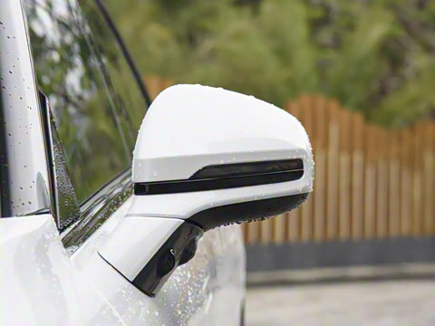 2025�� 680 ������������ Max