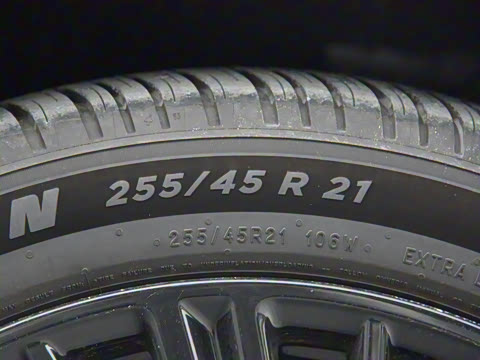 2025�� 680 ������������ Max