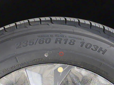 2025�� 2.0T �������������