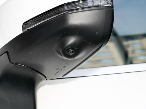 2025�� 2.0T�Զ�������Ӣ�� ����