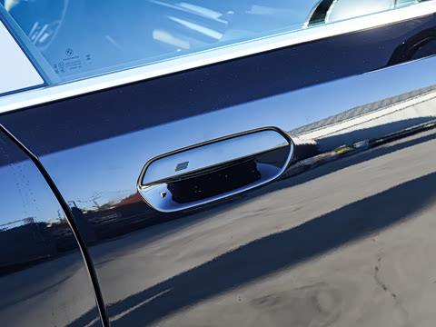 2025�� 530Li ������ M�˶���װ