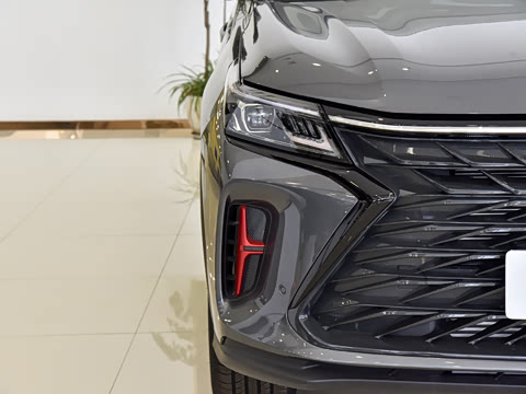 2025�� 1.5T �Զ���ҫ�� 7��