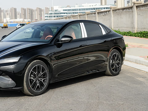 2025�� 650�Ǻ���