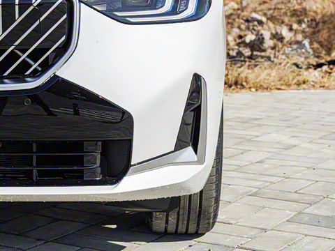 2025�� xDrive30L ������ M�˶���װ