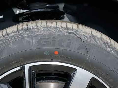 2024�� ��ҫ�� DM-i 71KM��Խ��