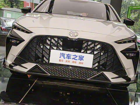 2025�� 1.5T XLINE �����