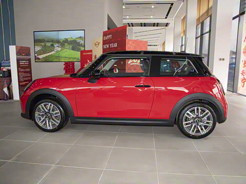 2025�� 1.5T COOPER ������