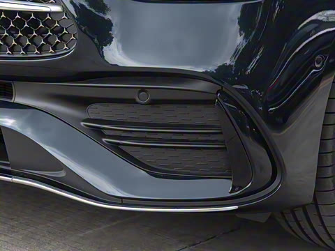 2025�� �Ŀ� C 260 L �˶���