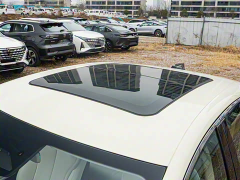 2025�� EV 470KM������