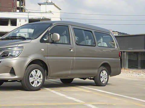 2025�� M5 1.6L ���������� 7��