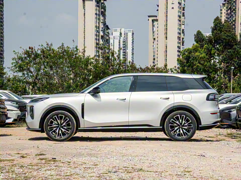 2025�� 215�콢��