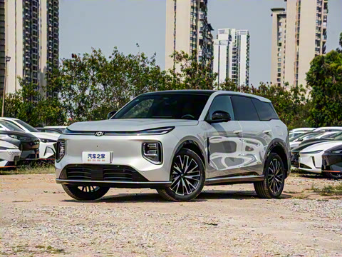 2025�� 215�콢��