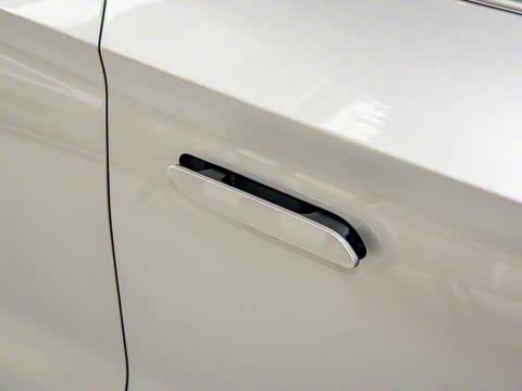 2025�� 688MAX 160kW