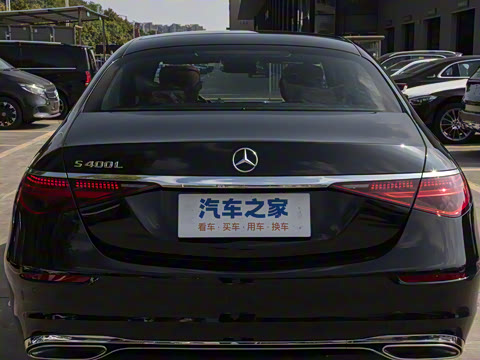 2025�� S 400 L ������