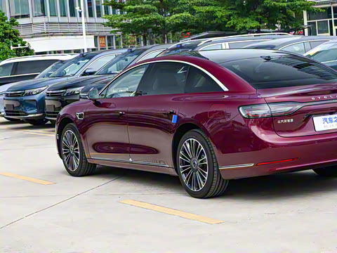 2025�� ���� Max