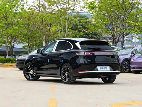 2025�� ����  Ultra ������