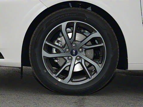 2025�� 1.5T EcoBoost E �춯 ������