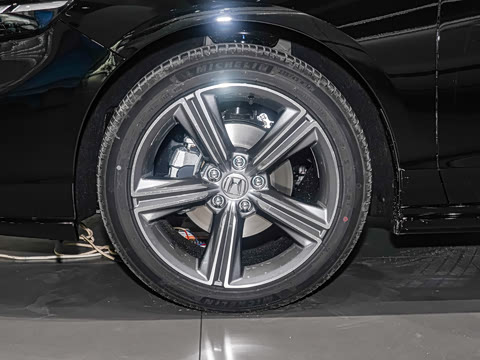 2025�� �˶�ϵ�� 260TURBO ����