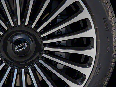 2025�� ���� Ultra�� 52kWh 6����