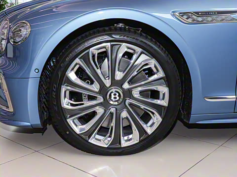 2026�� 4.0T V8 Mulliner