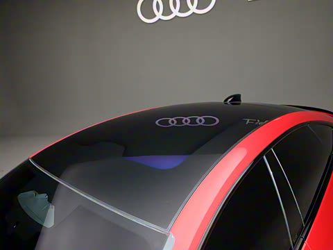 2026�� TFSI quattro 150kW �׷�������