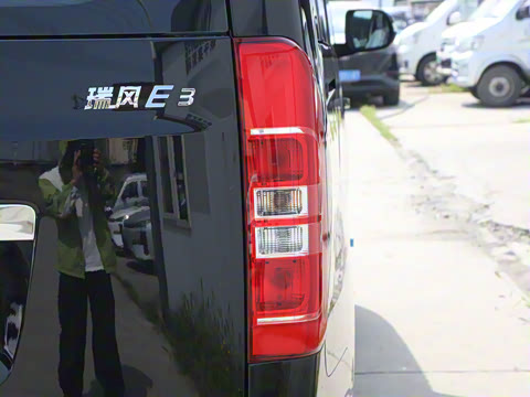 2025�� Һ�侫Ӣ��