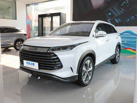 2024�� ��ҫ�� DM-i 205KM �콢��