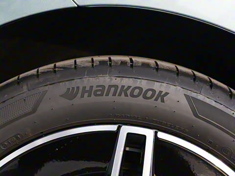 2025�� E 260 �˶���