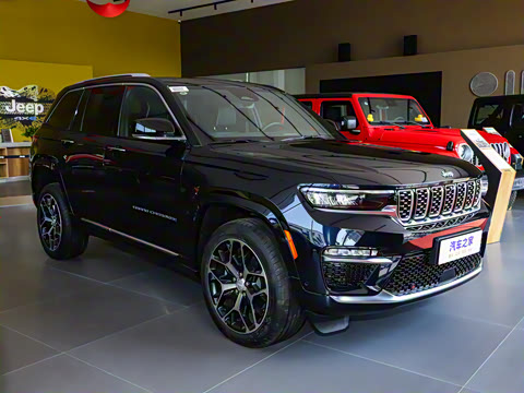 2023�� 4xe �۷��