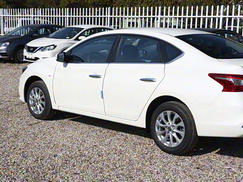 2024�� �Ŀ�� ���� 1.6XE CVT���ʰ�