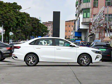 2026�� ��4�� 400������ 1.5L �ֶ���Խ��