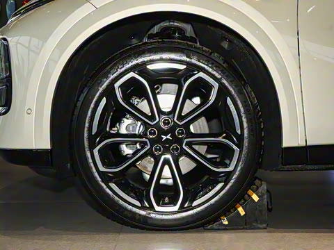 2025�� 625 ������ Max �콢��