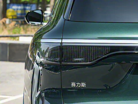 2025�� ���� Ultra�� 53.4kWh 6����