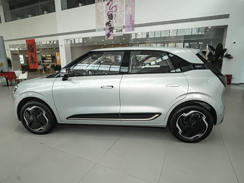 2024�� 330 Plus��+