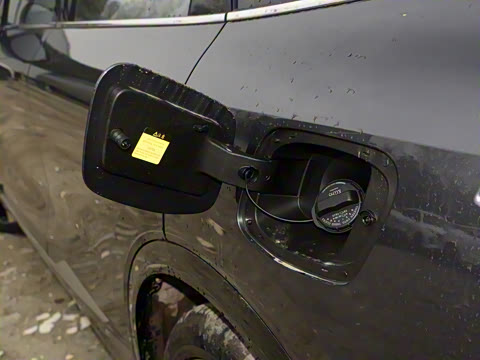 2025�� ���Ĵ� UItra 2.0T ������ �ǻ۾�����