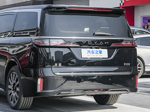 2025�� EV ����׿Խ������