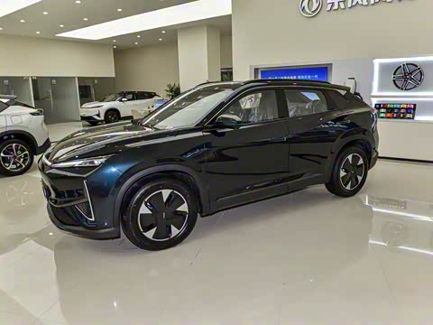 2024�� 205 Plus