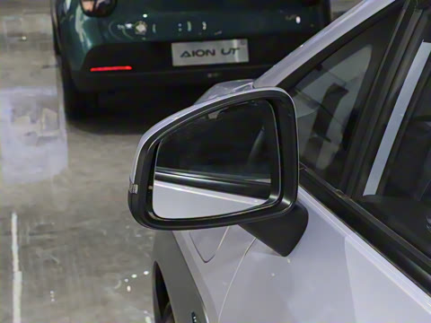 2023�� Plus 610 ������