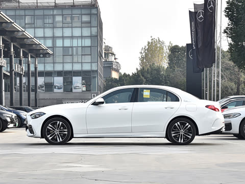 2025�� �Ŀ� C 350 eL