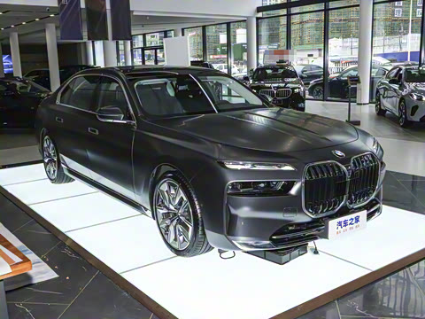 2023�� 740Li ������ ������װ