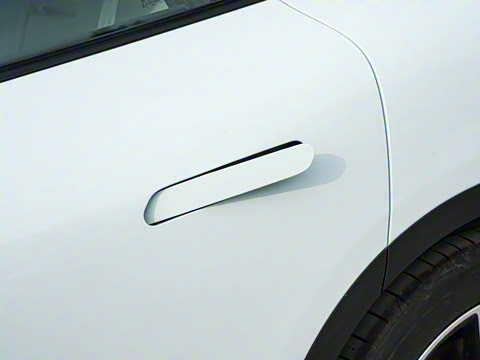 2025�� 560MAX 185kW