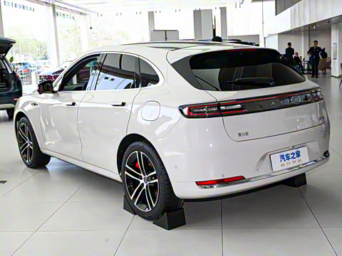 2025�� ����   Ultra ������